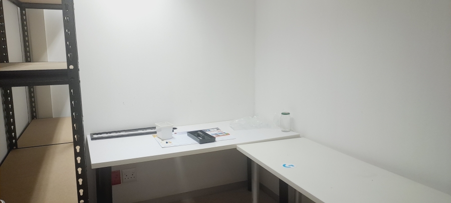 To Let commercial Property for Rent in Bo Oakdale Western Cape